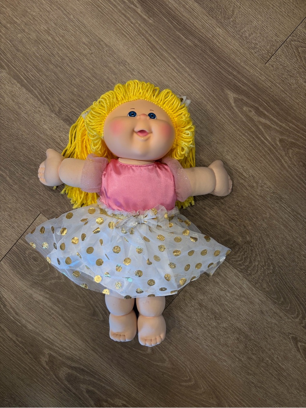 Cabbage Patch Kids Vintage Doll with Real Yarn Hair, 16"